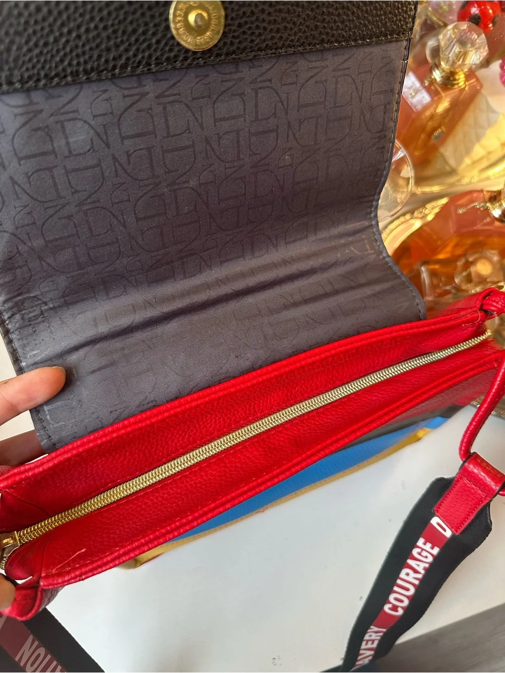 Danielle Nicole Harry Potter Colorblock Crossbody in Black, Red, Blue & Yellow - Picture 8 of 14